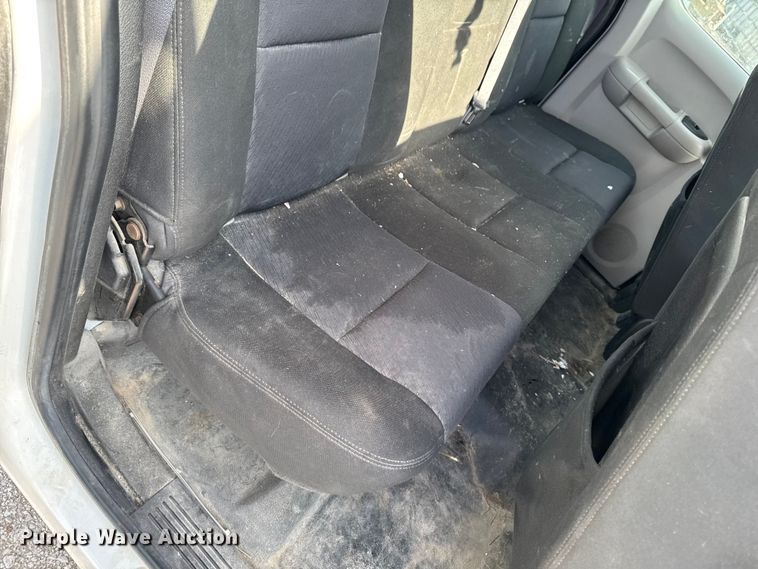 image for item OE9514 2011 Chevrolet Silverado 1500 Ext. Cab pickup truck