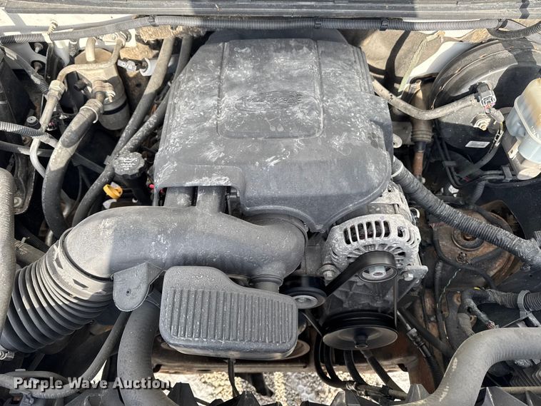 image for item OE9514 2011 Chevrolet Silverado 1500 Ext. Cab pickup truck