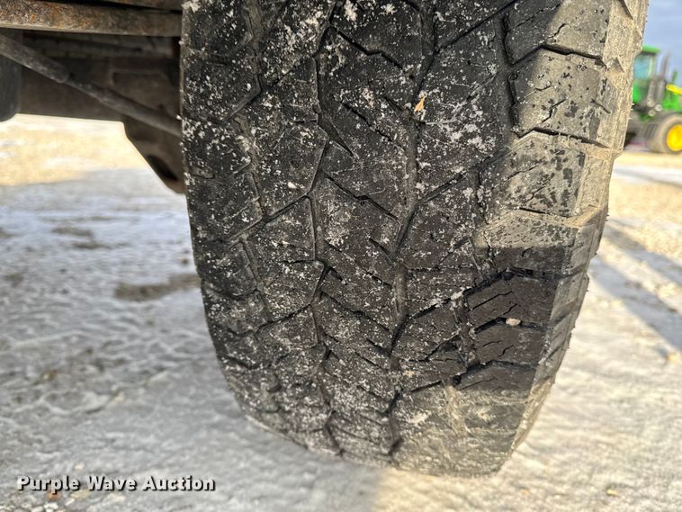 image for item OE9514 2011 Chevrolet Silverado 1500 Ext. Cab pickup truck