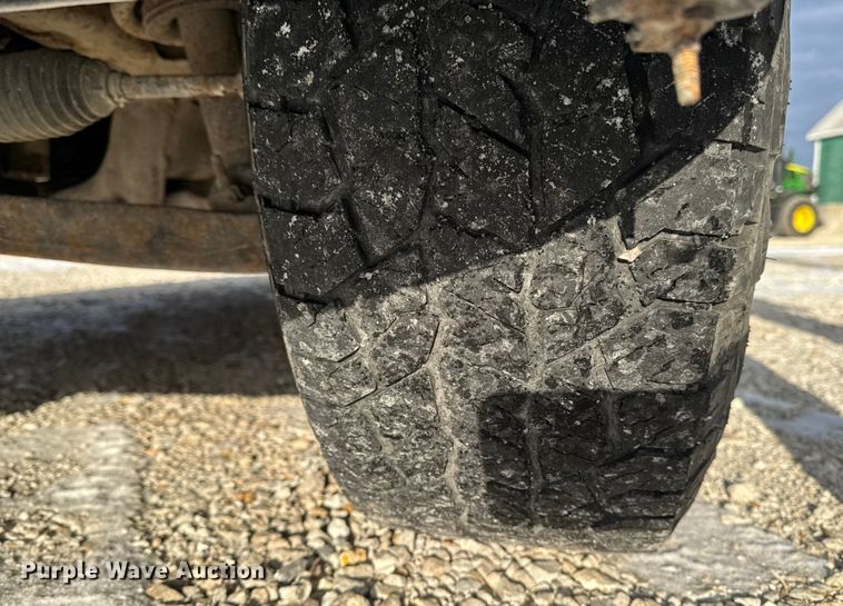 image for item OE9514 2011 Chevrolet Silverado 1500 Ext. Cab pickup truck