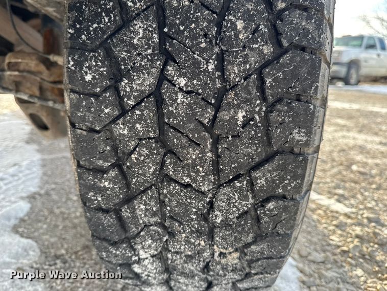 image for item OE9514 2011 Chevrolet Silverado 1500 Ext. Cab pickup truck