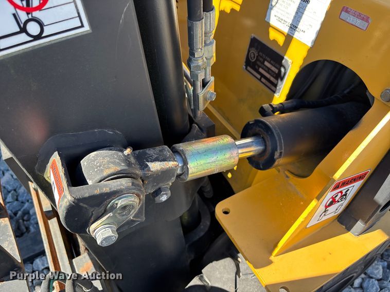 image for item YA1193 Caterpillar FG25N forklift