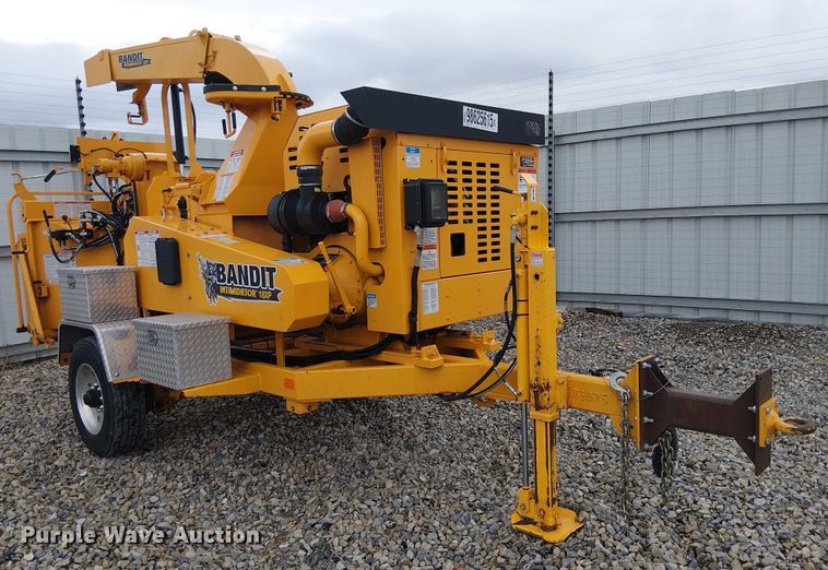 image for item YA1889 2021 Bandit Intimidator 18XP wood chipper