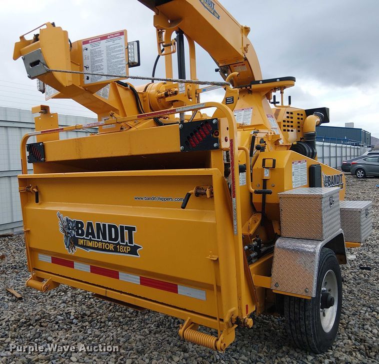 image for item YA1889 2021 Bandit Intimidator 18XP wood chipper