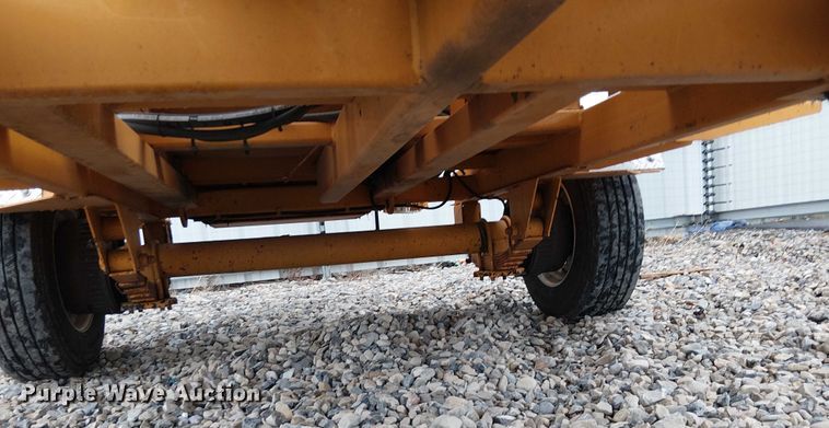 image for item YA1889 2021 Bandit Intimidator 18XP wood chipper