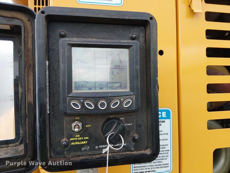 image for item YA1889 2021 Bandit Intimidator 18XP wood chipper