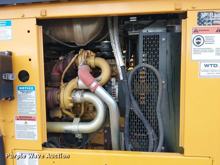 image for item YA1889 2021 Bandit Intimidator 18XP wood chipper