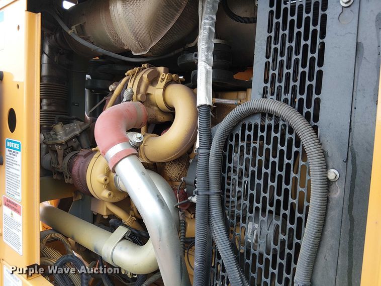 image for item YA1889 2021 Bandit Intimidator 18XP wood chipper