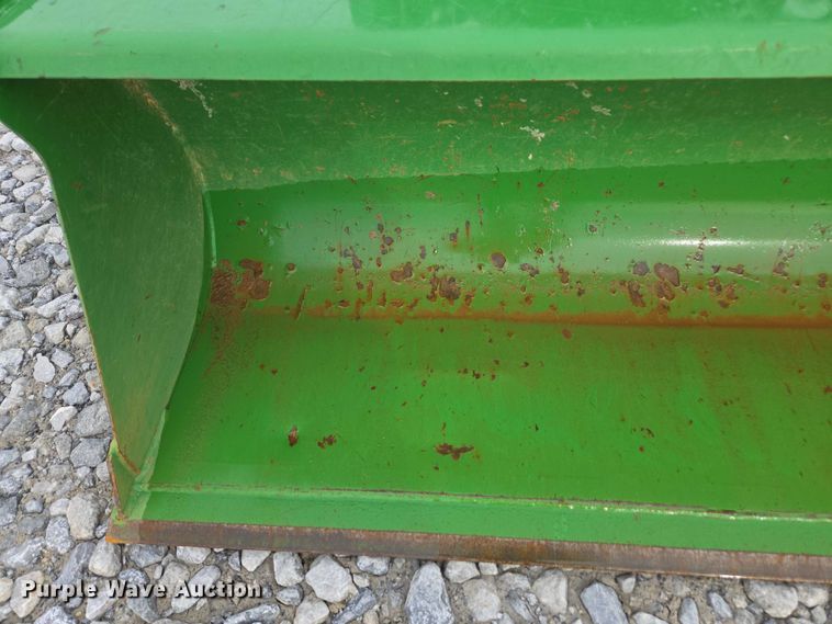 image for item YA2163 2009 John Deere 3032E MFWD tractor