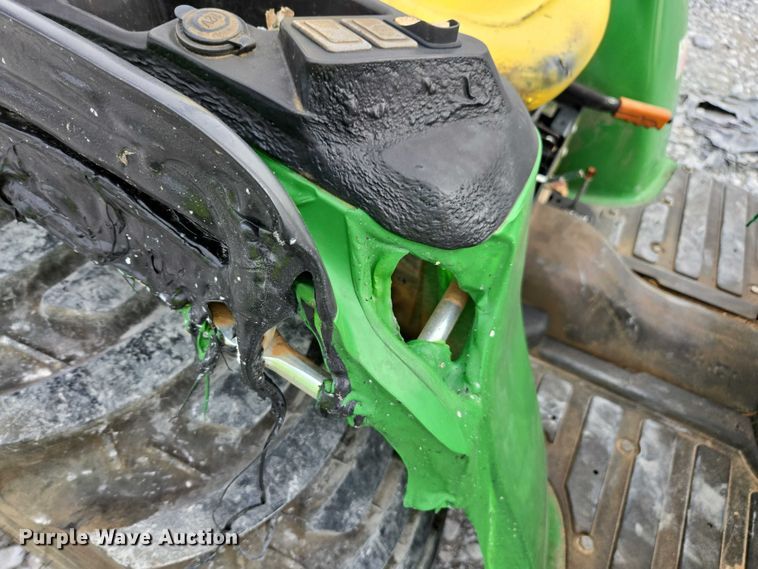 image for item YA2163 2009 John Deere 3032E MFWD tractor