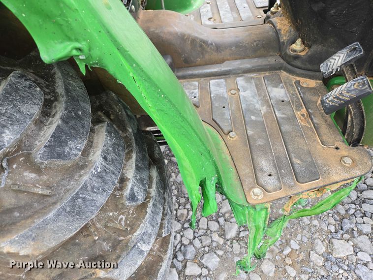 image for item YA2163 2009 John Deere 3032E MFWD tractor