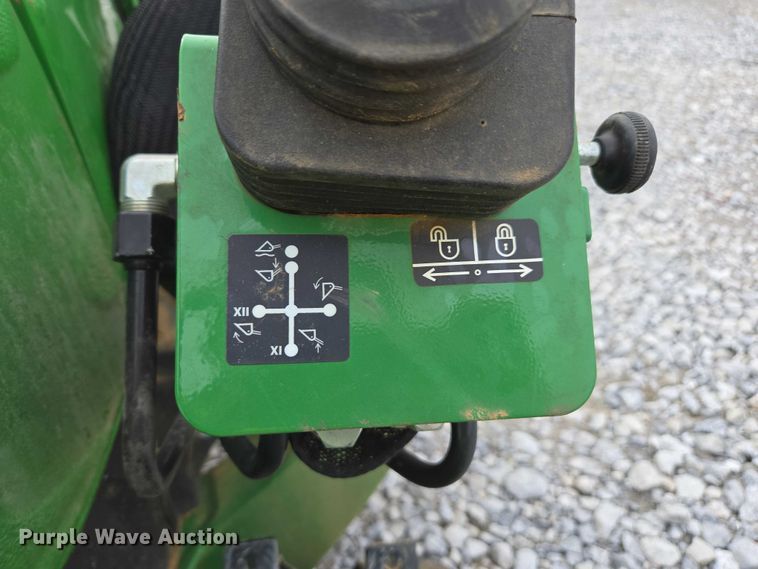 image for item YA2163 2009 John Deere 3032E MFWD tractor