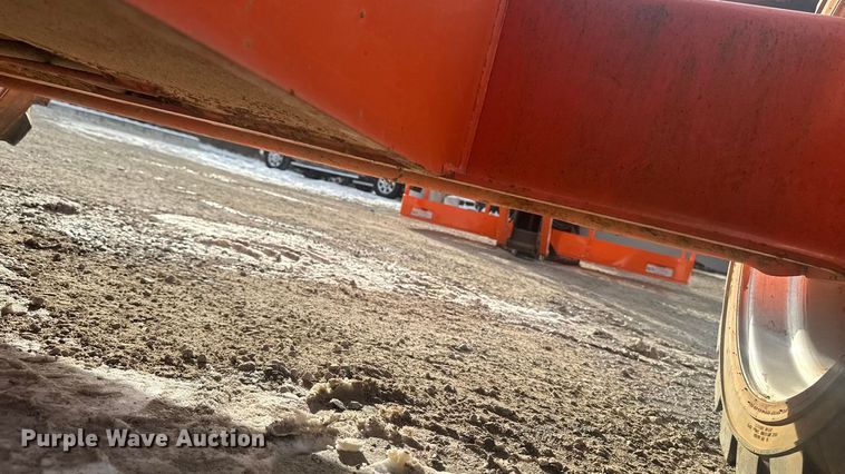 image for item DO2377 JLG 600AJ boom lift