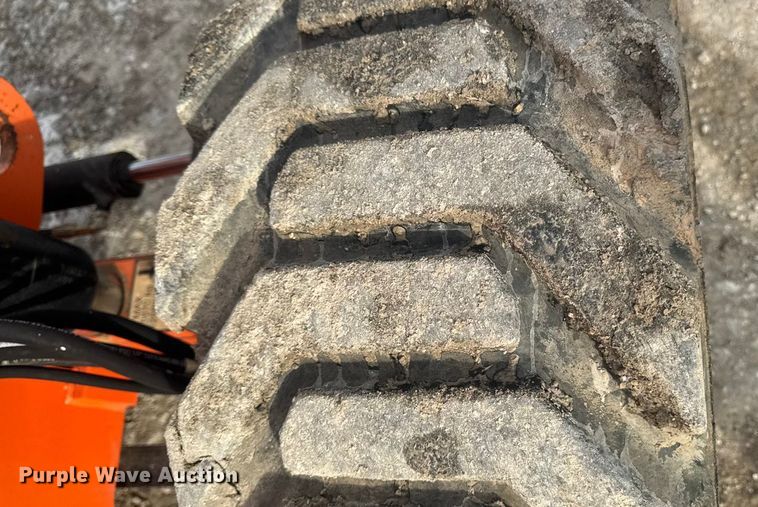 image for item DO2377 JLG 600AJ boom lift