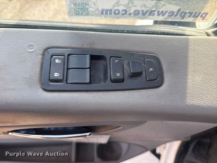 image for item DQ4221 2022 Peterbilt 579 dump truck