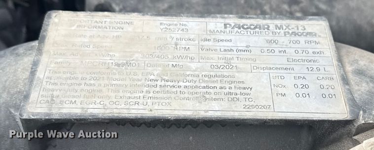 image for item DQ4221 2022 Peterbilt 579 dump truck