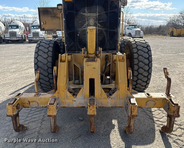 image for item DQ4226 2006 Caterpillar 160H motor grader