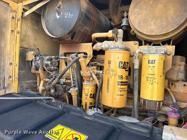 image for item DQ4226 2006 Caterpillar 160H motor grader