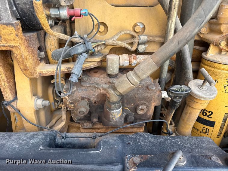 image for item DQ4226 2006 Caterpillar 160H motor grader