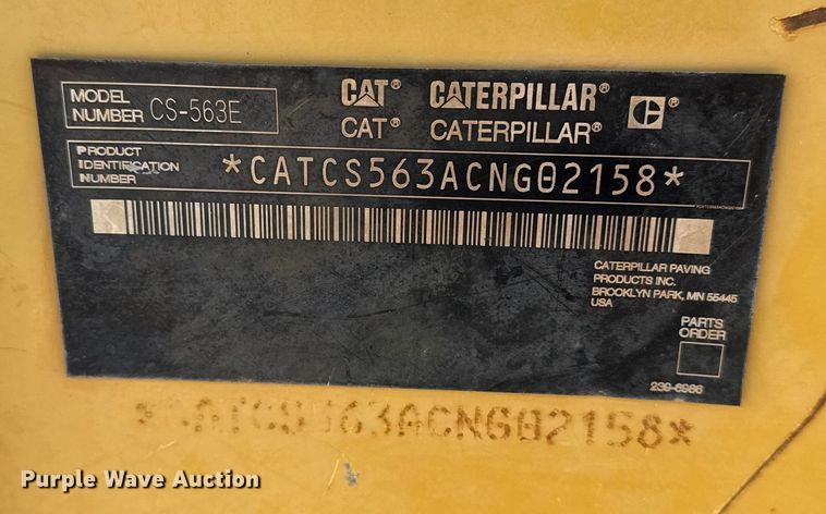 image for item DQ4227 2007 Caterpillar CS563 single drum vibratory roller