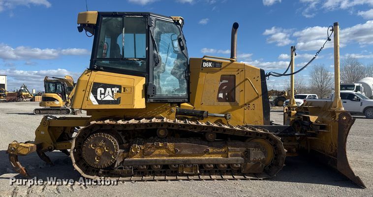 image for item DQ4228 2015 Caterpillar D6K2XL dozer