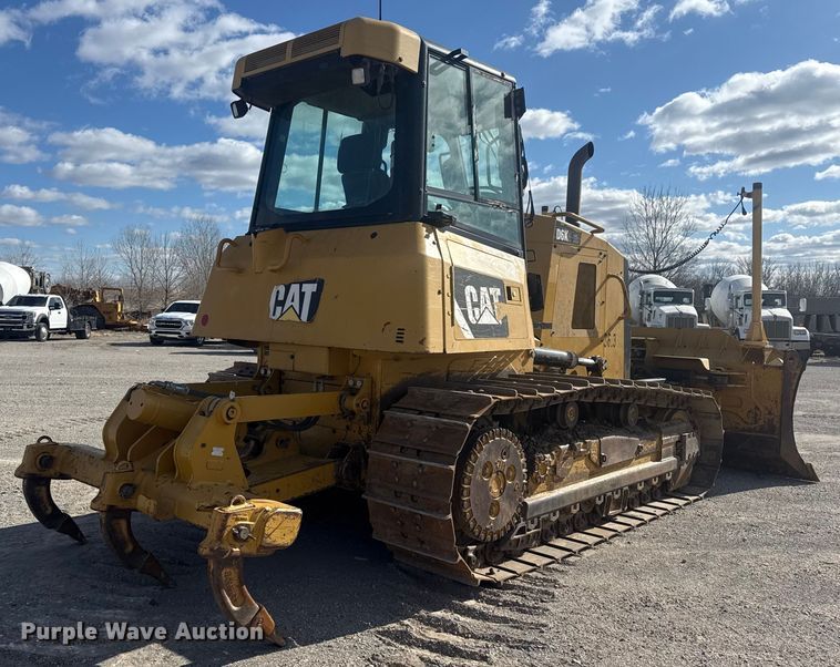 image for item DQ4228 2015 Caterpillar D6K2XL dozer