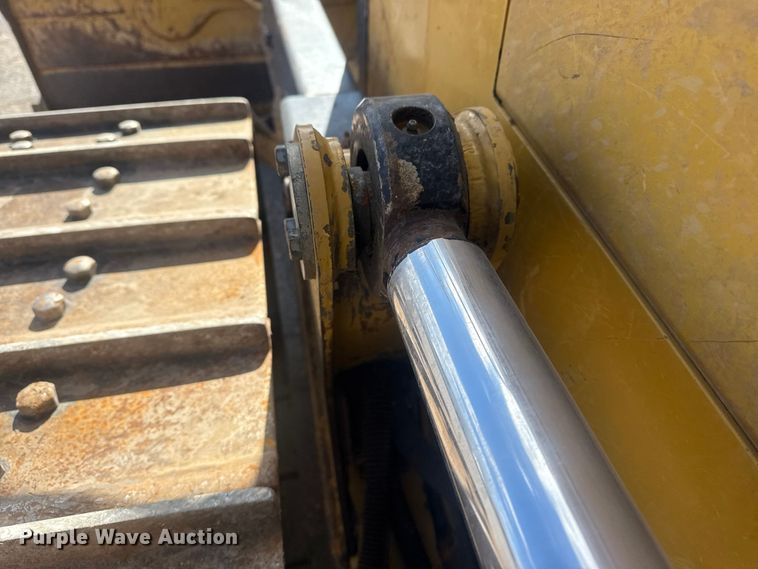 image for item DQ4228 2015 Caterpillar D6K2XL dozer