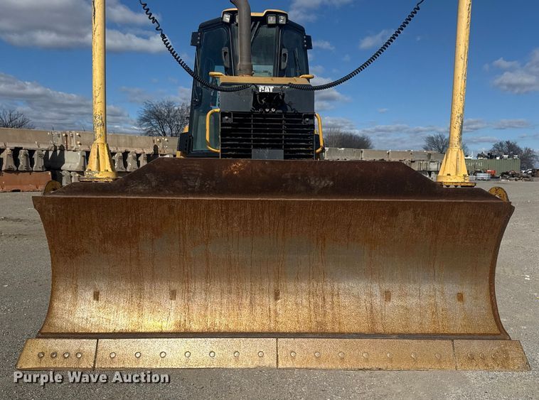 image for item DQ4228 2015 Caterpillar D6K2XL dozer