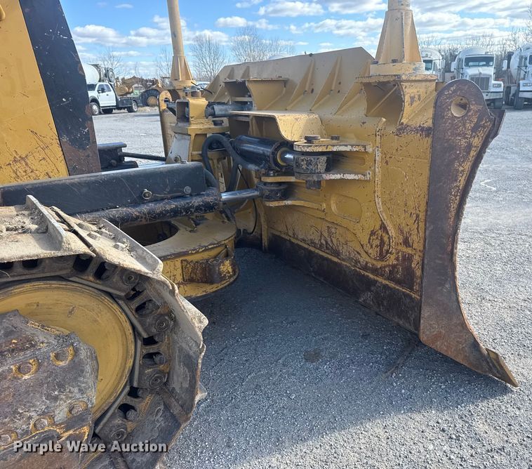 image for item DQ4228 2015 Caterpillar D6K2XL dozer