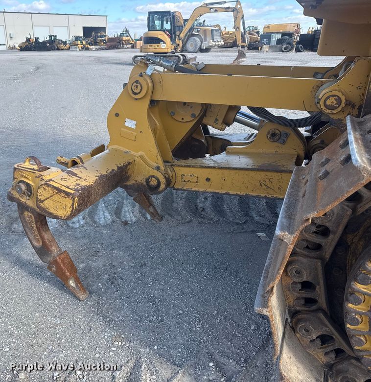 image for item DQ4228 2015 Caterpillar D6K2XL dozer
