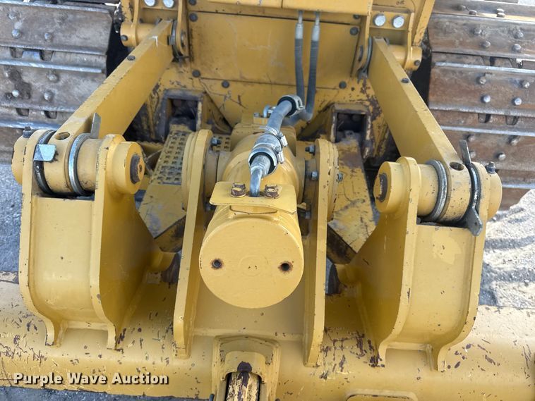 image for item DQ4228 2015 Caterpillar D6K2XL dozer