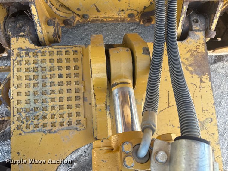 image for item DQ4228 2015 Caterpillar D6K2XL dozer