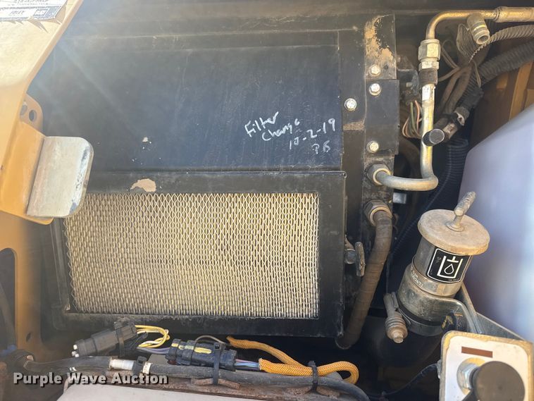 image for item DQ4228 2015 Caterpillar D6K2XL dozer