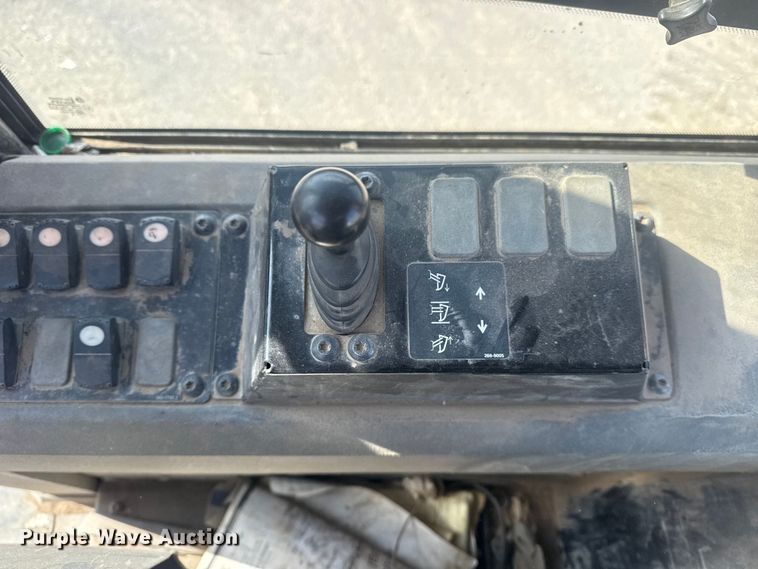 image for item DQ4228 2015 Caterpillar D6K2XL dozer