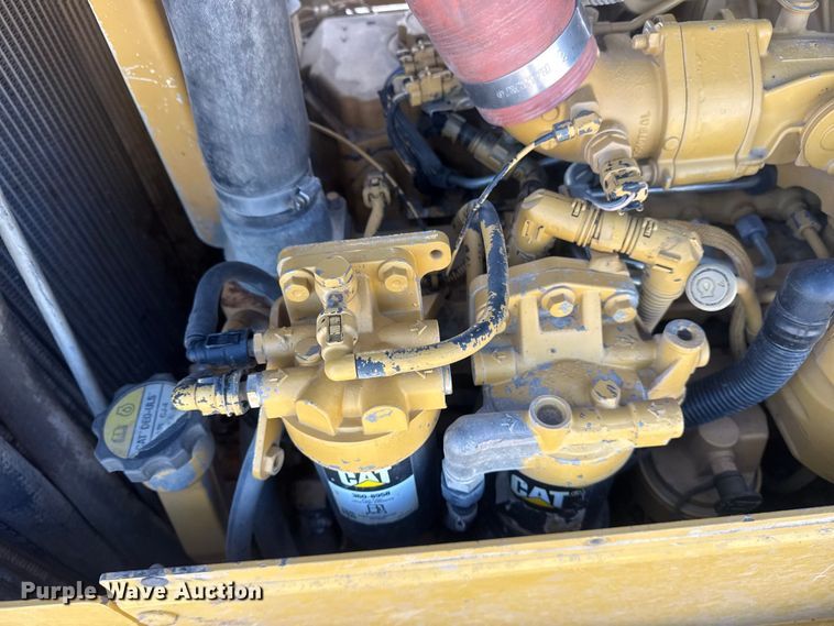 image for item DQ4228 2015 Caterpillar D6K2XL dozer