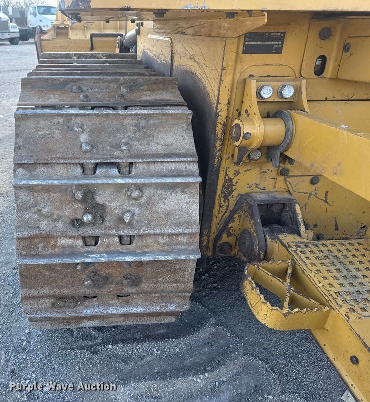 image for item DQ4228 2015 Caterpillar D6K2XL dozer