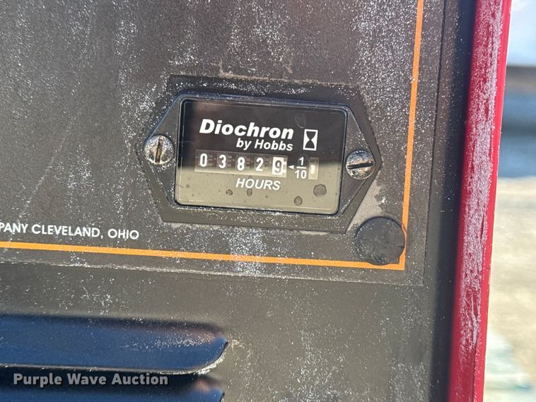 image for item DQ4235 Lincoln Electric Ranger 10,000 Plus welder/generator