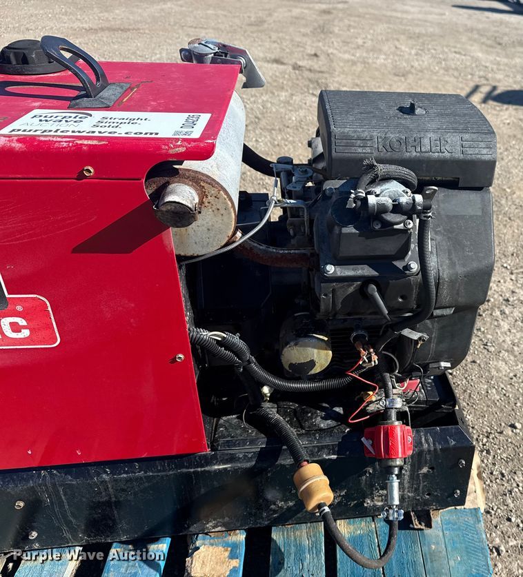 image for item DQ4235 Lincoln Electric Ranger 10,000 Plus welder/generator