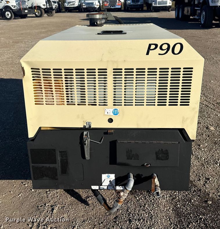 image for item DQ4236 2011 Ingersoll Rand P90 air compressor