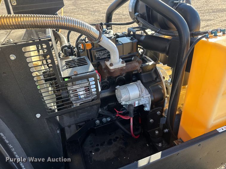 image for item DQ4236 2011 Ingersoll Rand P90 air compressor