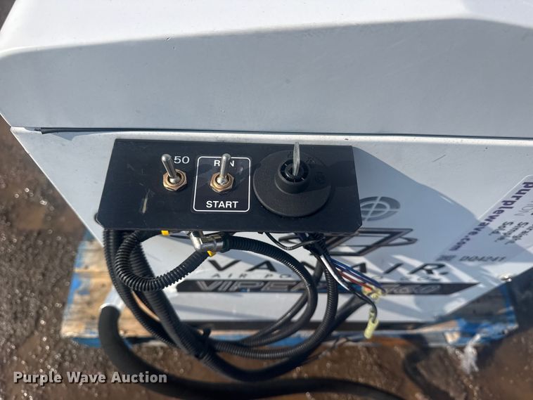 image for item DQ4241 Van Air Viper G60 air compressor