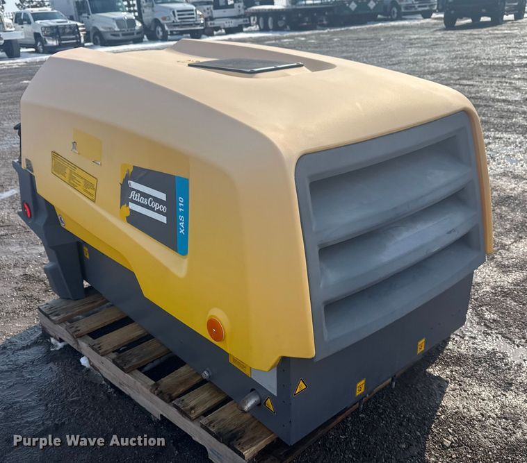 image for item DQ4243 2017 Atlas Copco XAS110 air compressor