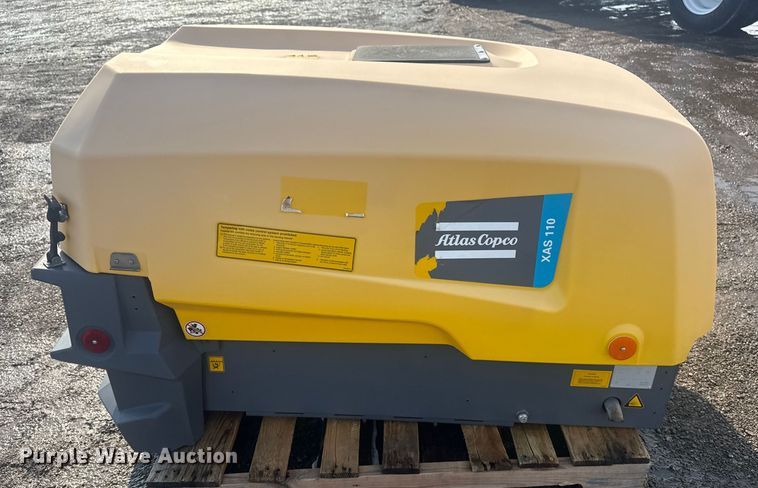 image for item DQ4243 2017 Atlas Copco XAS110 air compressor