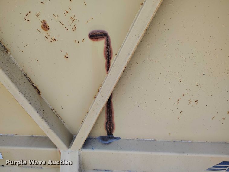 image for item DT0854 1994 Red River LB 237 live bottom trailer