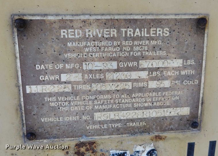 image for item DT0854 1994 Red River LB 237 live bottom trailer