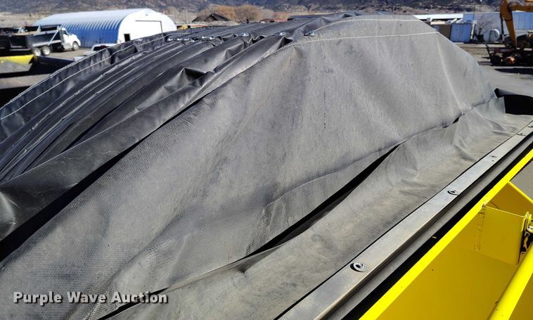 image for item DT0855 1997 Red River LB 237 live bottom trailer