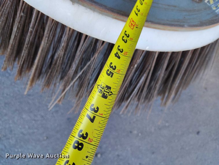 image for item DT0856 2006 Elgin Pelican Series P street sweeper