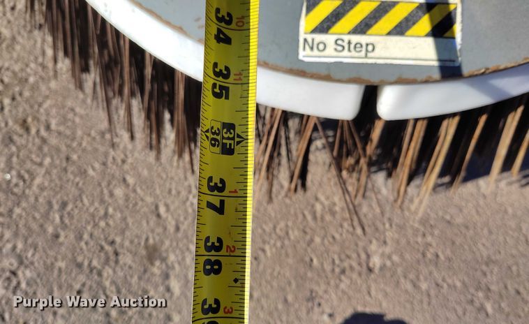 image for item DT0856 2006 Elgin Pelican Series P street sweeper