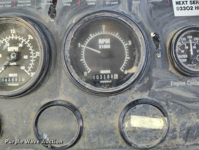 image for item DT0856 2006 Elgin Pelican Series P street sweeper