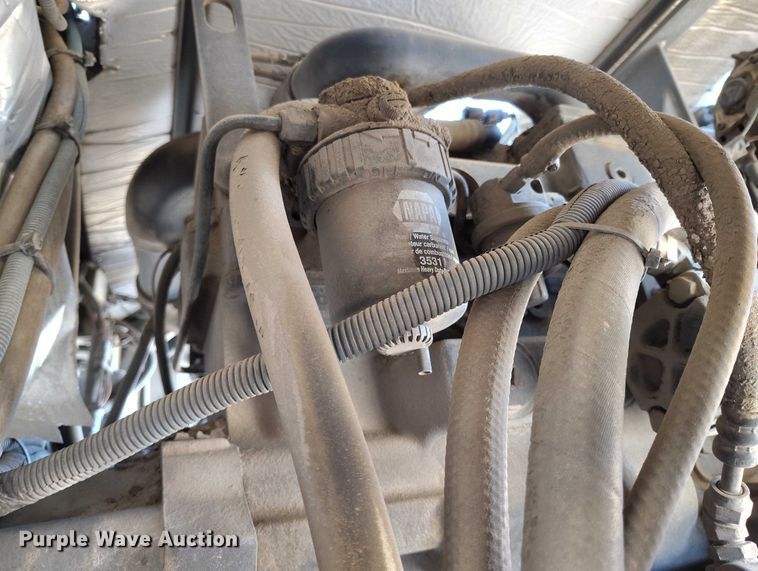 image for item DT0856 2006 Elgin Pelican Series P street sweeper